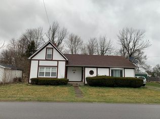 202 W Fairground Rd, Osgood, IN 47037