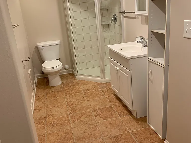 Downstairs bathroom with shower
