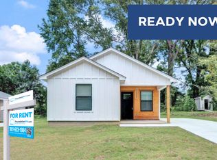 653 Gilleas Rd, Memphis, TN 38109