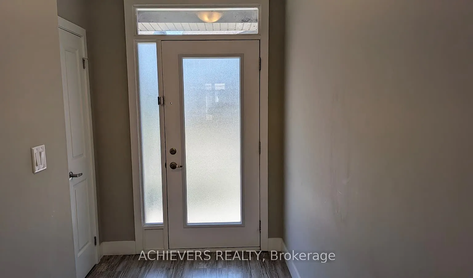 3 bed, $2,600 — Photo 3