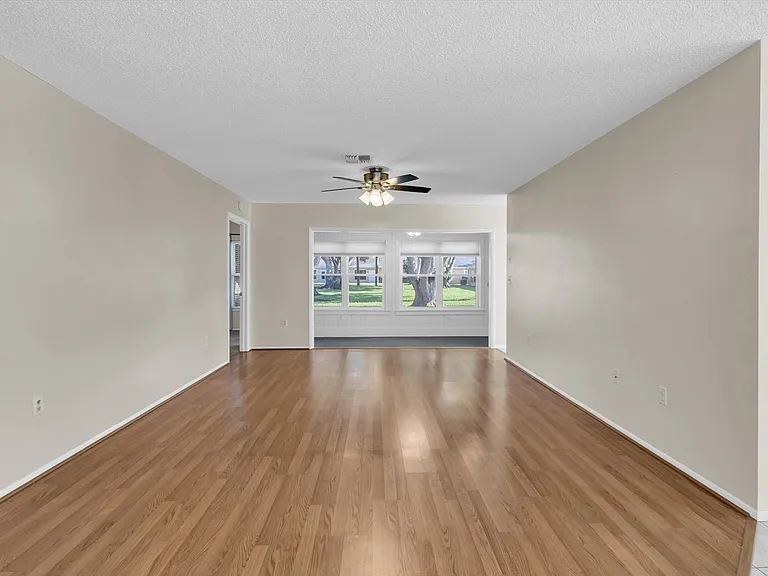 4814 Grist Mill Cir — Photo 5