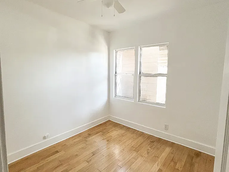 Normandie Hollywood, LLC — Photo 10