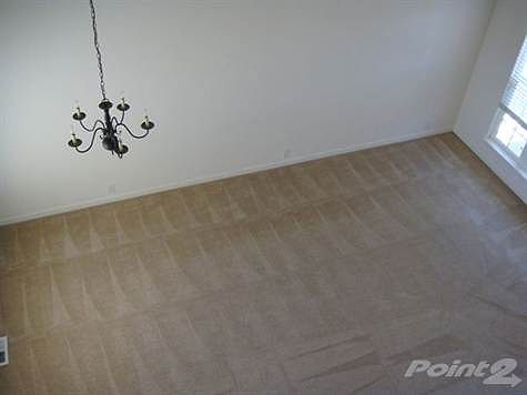 6712 Balance Living room Aerial