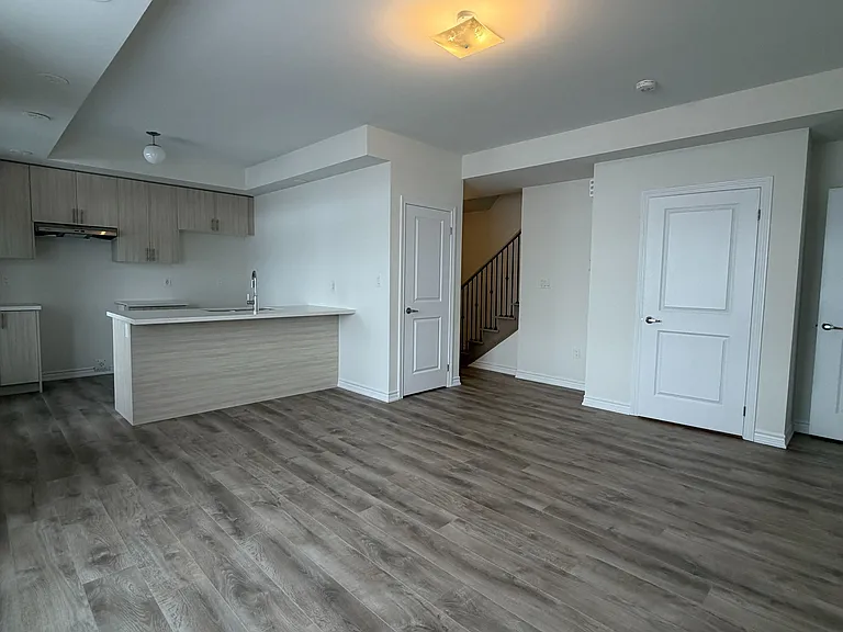 545 Tim Manley Ave — Photo 6