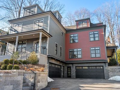 21 Ripley St #21, Newton Center, MA, 02459
