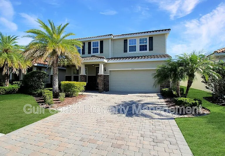 2914 Esmeralda Dr — Photo 2