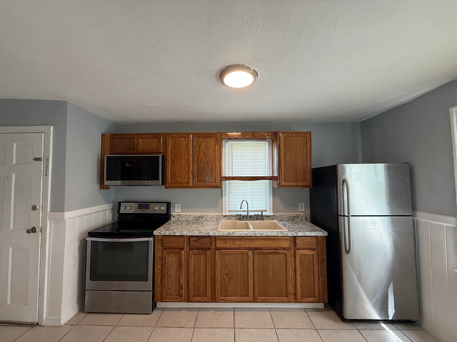 1 bed, 700 sqft, $1,500 — Photo 4