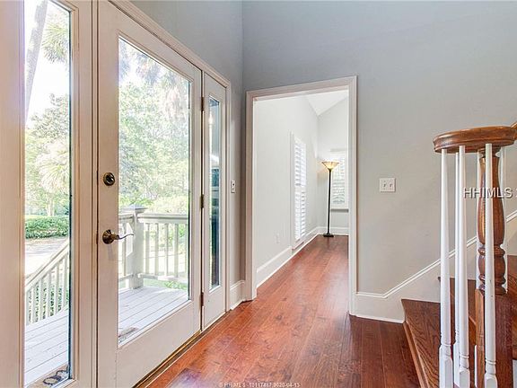 4th image of 7 Planters Wood Ct