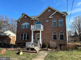 6109 Cloud Dr, Springfield, VA 22150