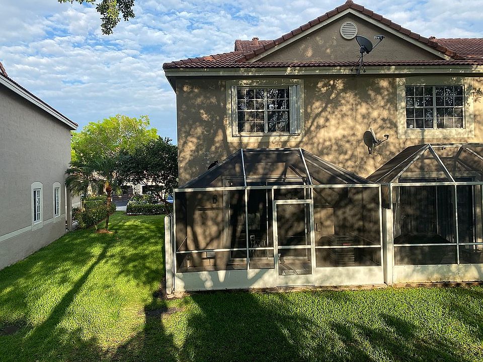1st image of 1131 Sorrento Dr