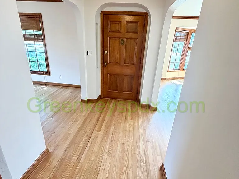 2101 N Rosa Parks Way — Photo 27