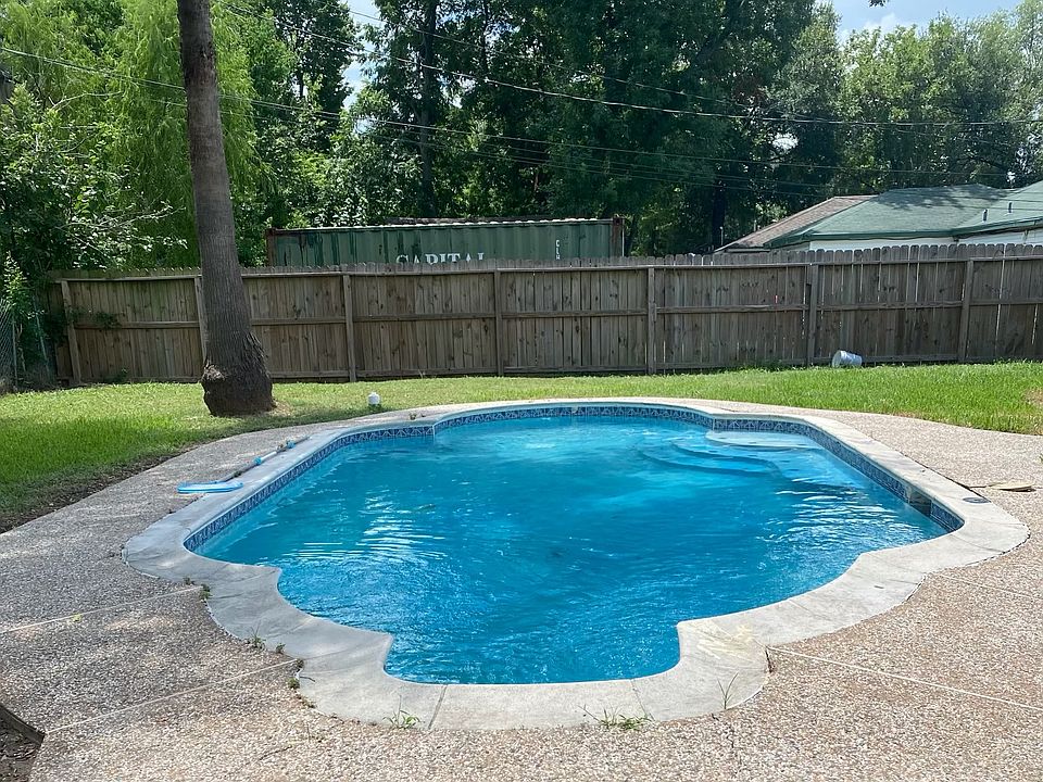 1st image of 2021 Vince St