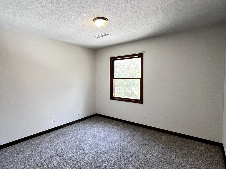 1513 Olde Hickory Rd #2 — Photo 7