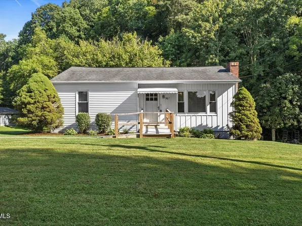 961 Emmett Rd, Bristol, TN 37620