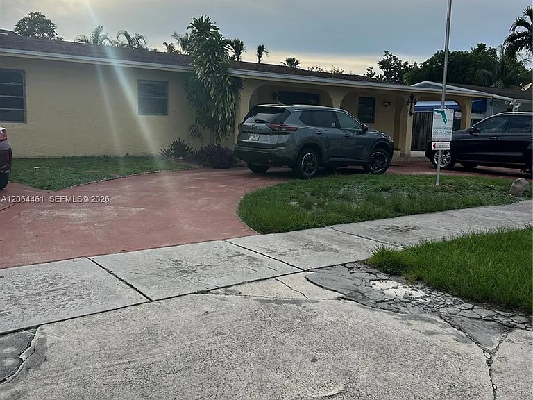 19710 NW 51st Ave — Photo 14