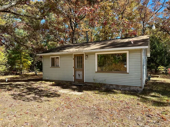 7030 Byron Rd, Twin Lake, MI 49457