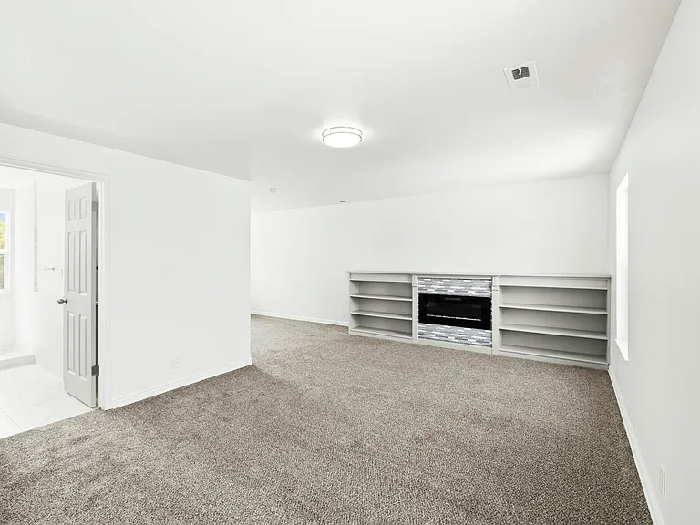 1630 E Ridgemark Dr — Photo 7