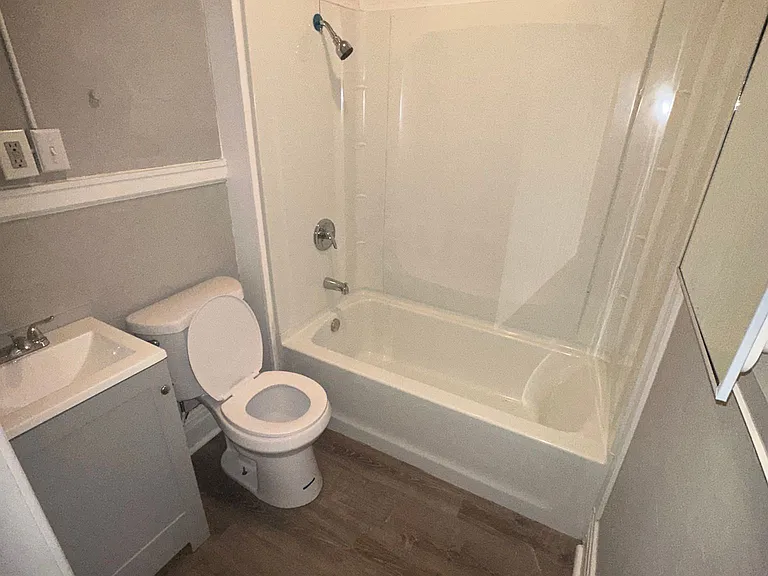 22 Morgan St #24-1 — Photo 8