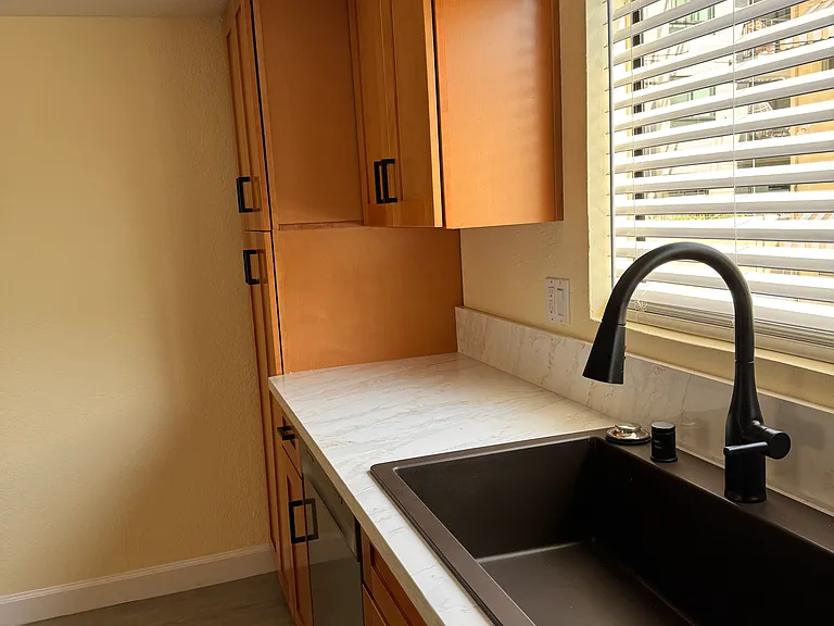 11811 Avon Way #4 — Photo 7