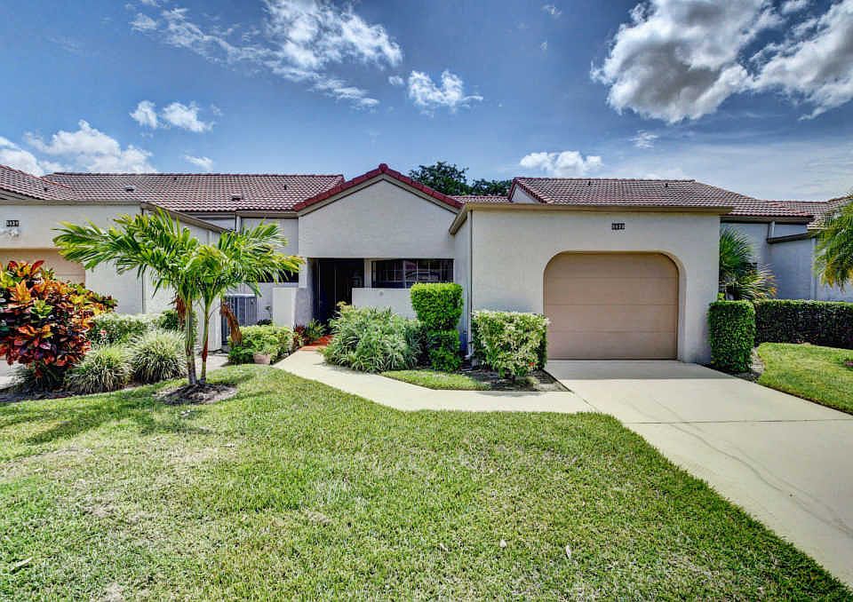 1st image of 5838 Parkwalk Cir W
