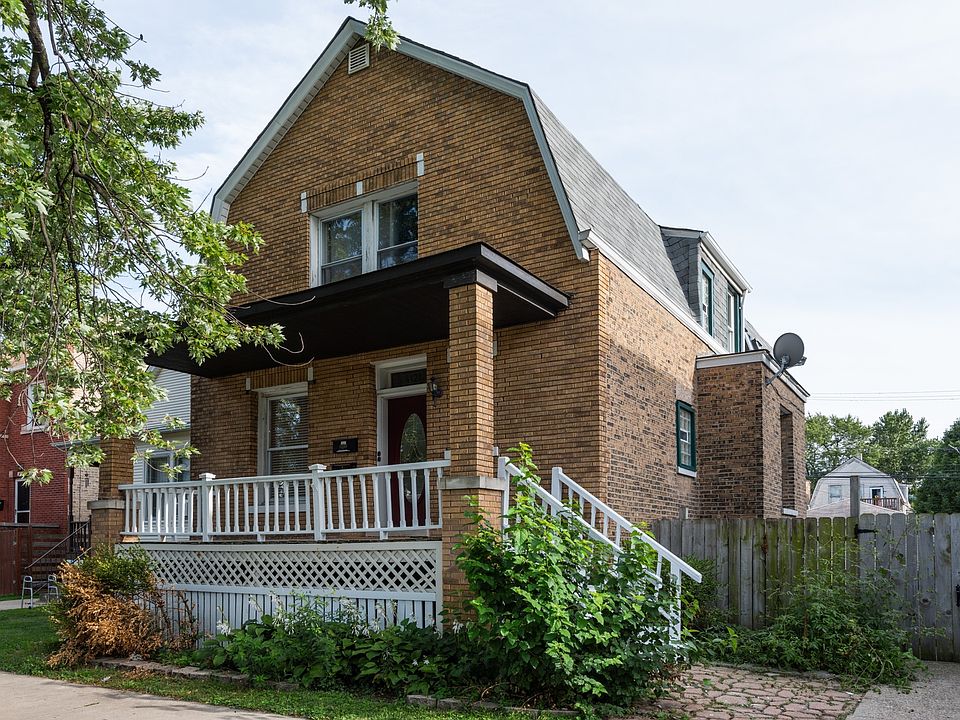 1st image of 4121 W School St #1