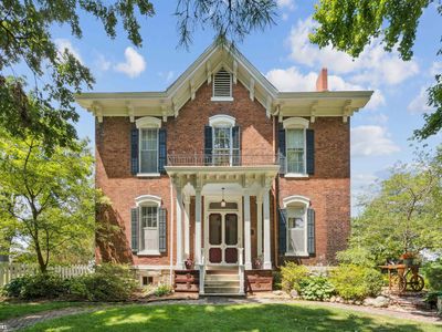 401 Cedar St, Burlington, IA, 52601