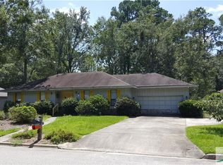 9 Wymberly Way, Savannah, GA 31406