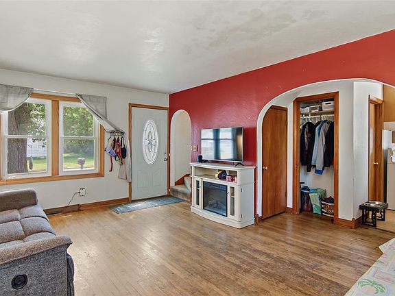 2nd image of 604 Bolles Street