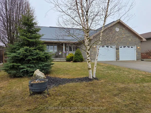 190 Sarah Rd, Wellington North, ON N0G 2L2