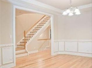 413 Broker Ave, Itasca, IL 60143