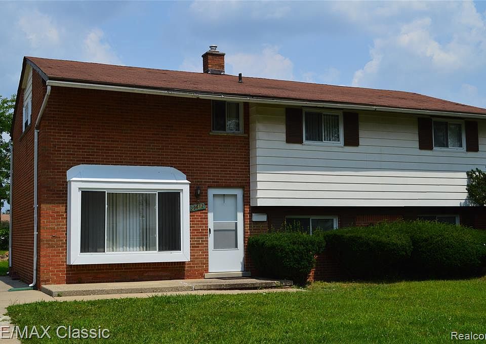 1st image of 29612 Pickford St