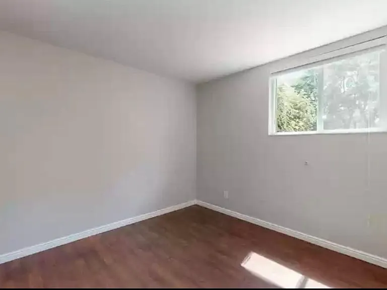 1160 S Foothill Dr #212 — Photo 15