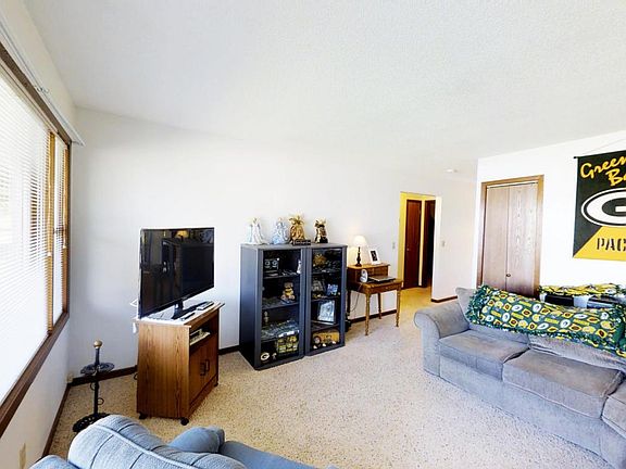 3rd image of 16956 13th St