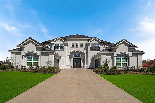 1st image of 320 Bastrop Blvd