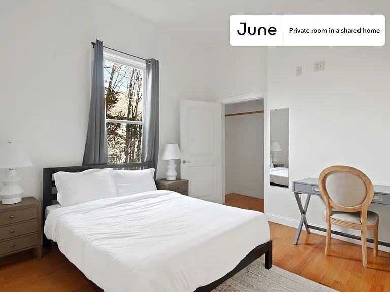 50 Dudley St #A — Photo 1