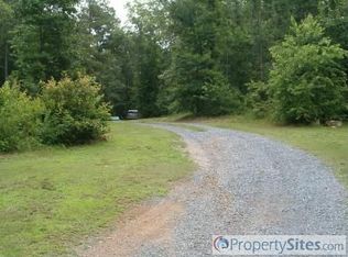 87 Madden Rd, Kingston, GA 30145