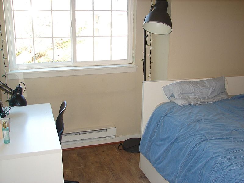 5th image of 10605 SE 261st Place #D302