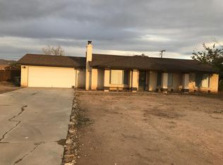 15945 Wichita Rd, Apple Valley, CA 92307