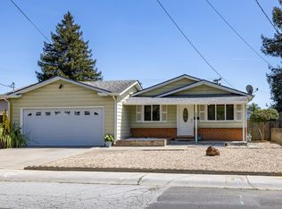 25 Holm Rd, Watsonville, CA 95076