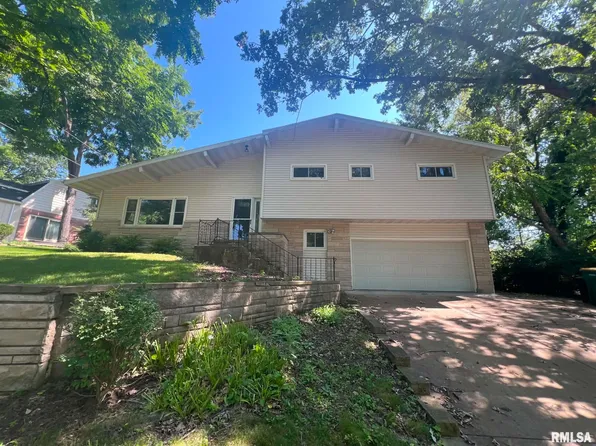 292 Jana Rd, Macomb, IL 61455