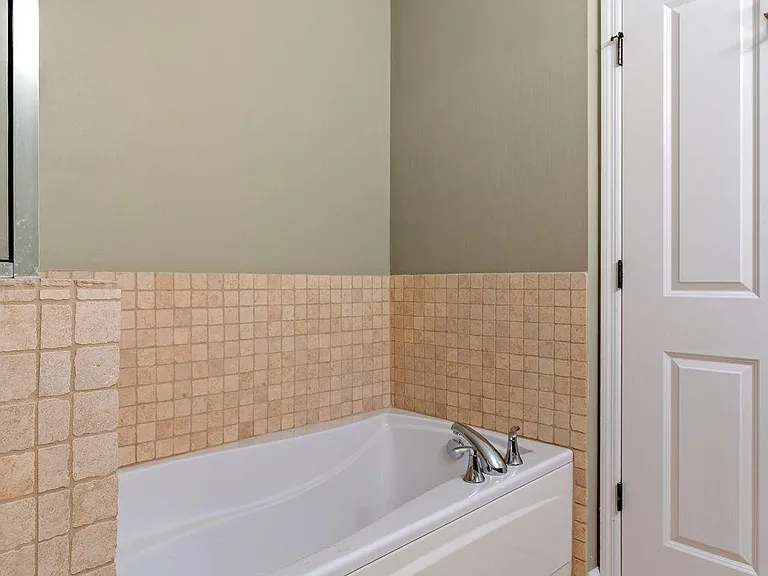 500 E Grant St #207 — Photo 23