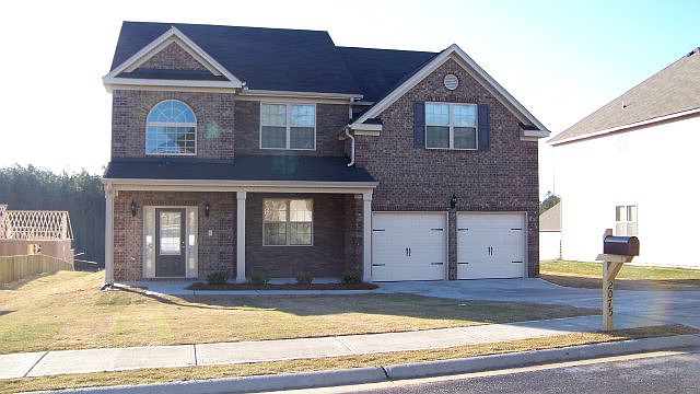 1st image of 2075 Glenn Falls Circle