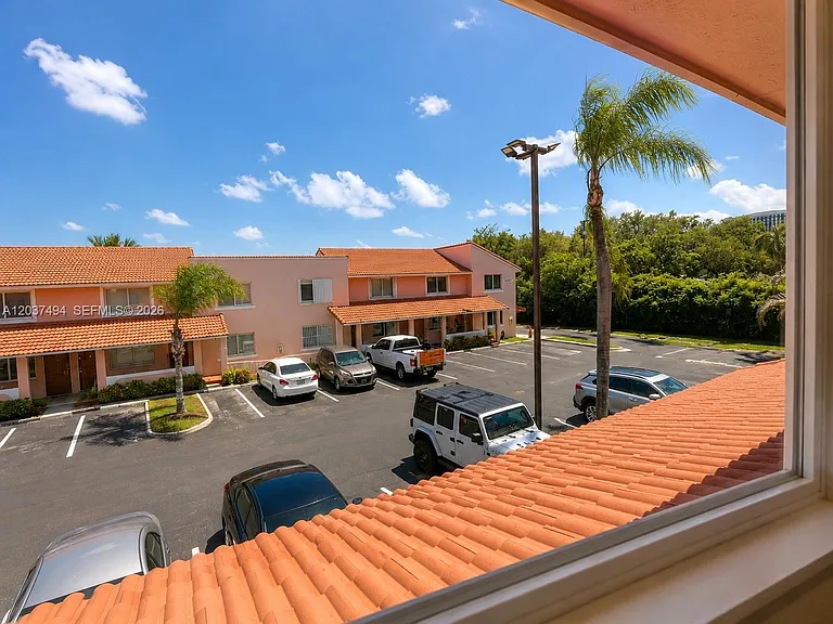 2812 NW 55th Ave #2A — Photo 33