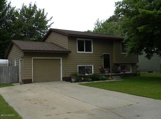 517 Marlane St, Muskegon, MI 49442