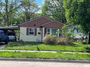 2015 S 1st St, Springfield, IL 62704