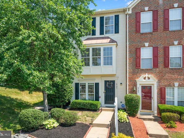 6721 Stone Maple Ter, Centreville, VA 20121