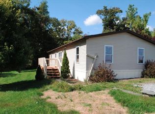 200 Amber Cir, New Holland, PA 17557
