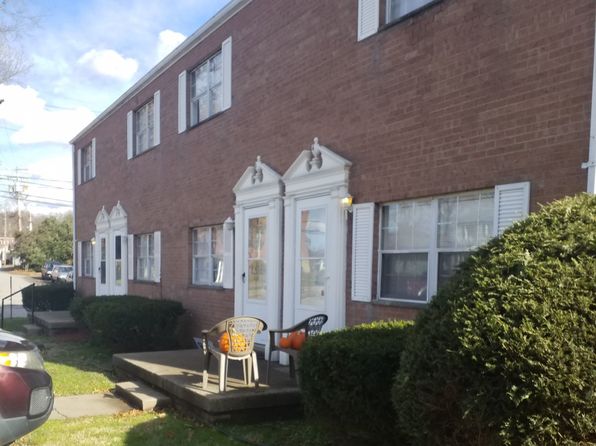 319 Washington St #4