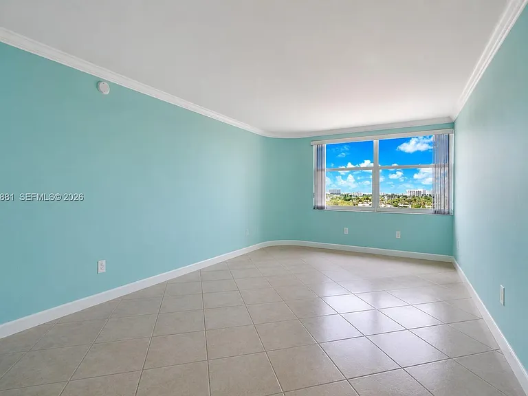 11930 N Bayshore Dr #909 — Photo 10