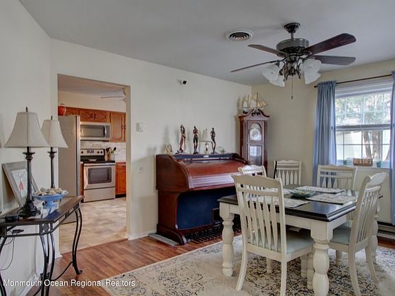 4th image of 21B Portsmouth St
